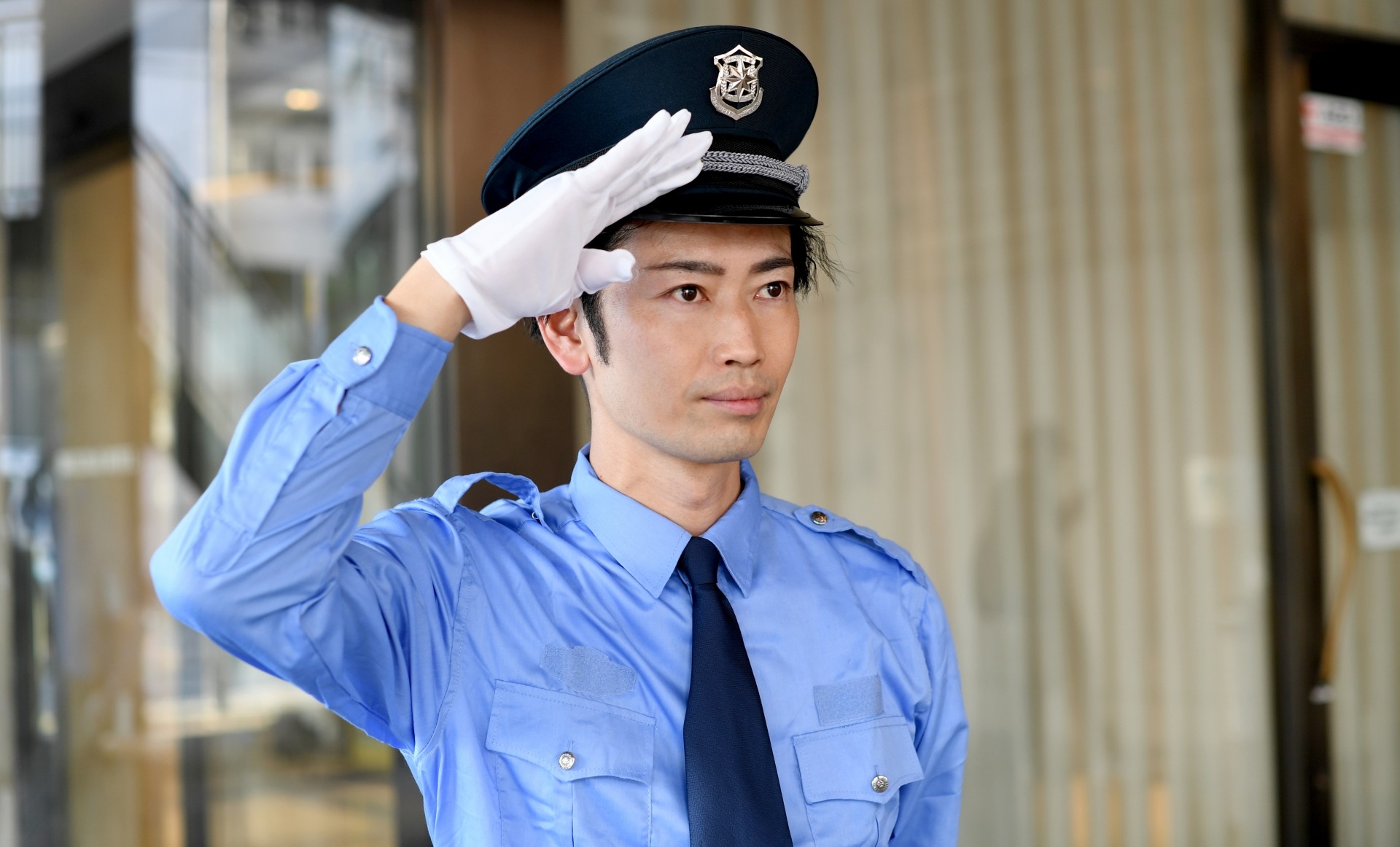 稼ぎたい若手、意欲あるシニアへ。今のあなたの条件に合う働き方は?